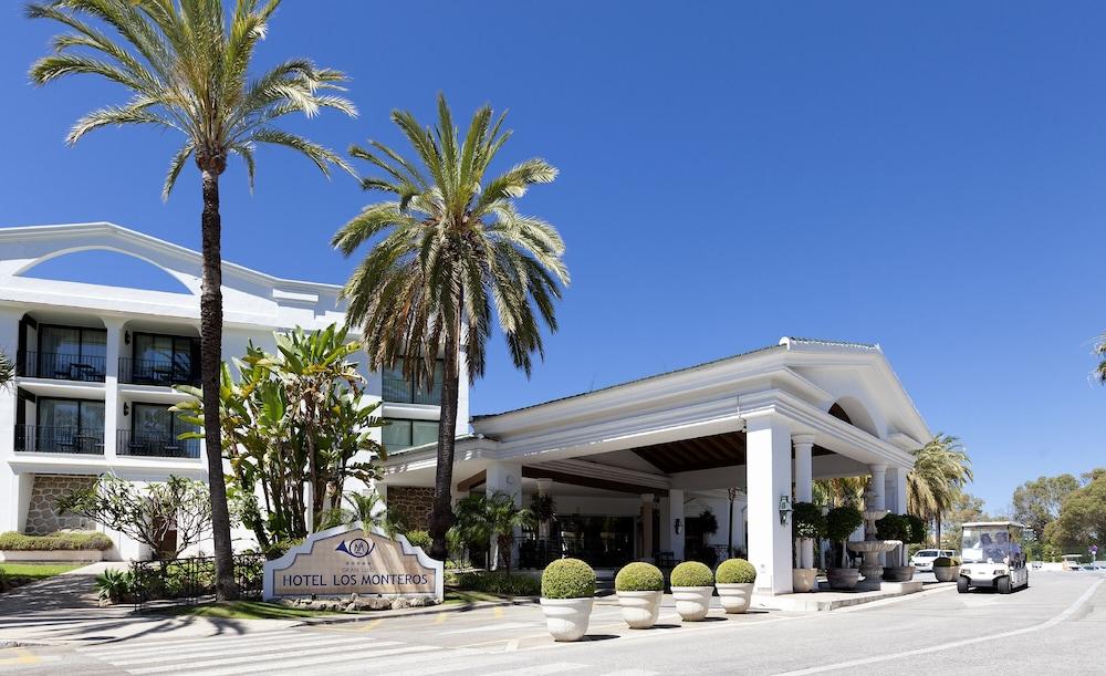 Los Monteros Spa & Golf Resort - Exterior