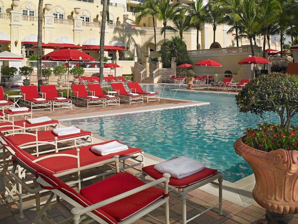 Acqualina Resort & Residences On The Beach - Outdoor Pool