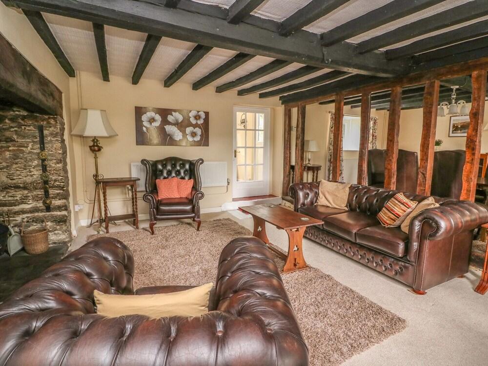 Penlone Cottage - Interior