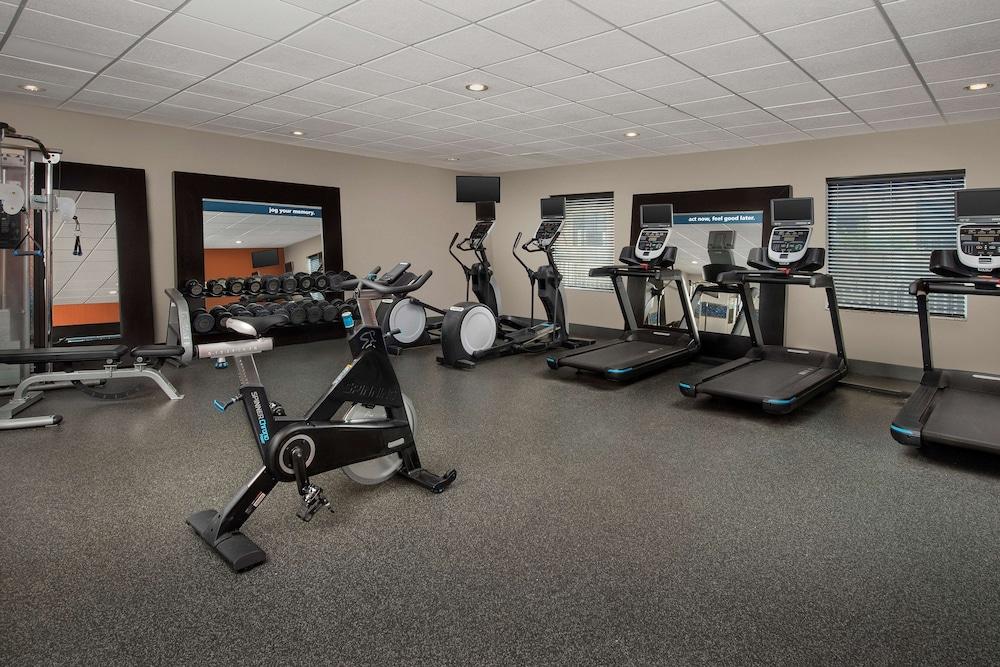 Hampton Inn & Suites Holly Springs - Fitness Facility