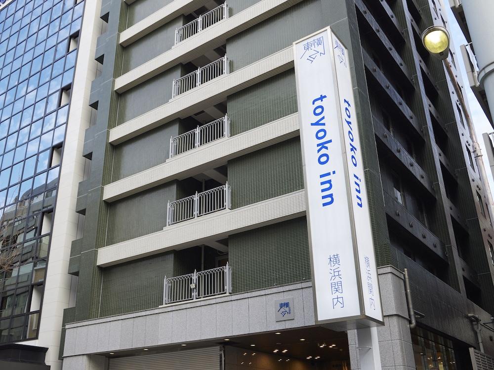 Toyoko Inn Yokohama Kannai - Exterior