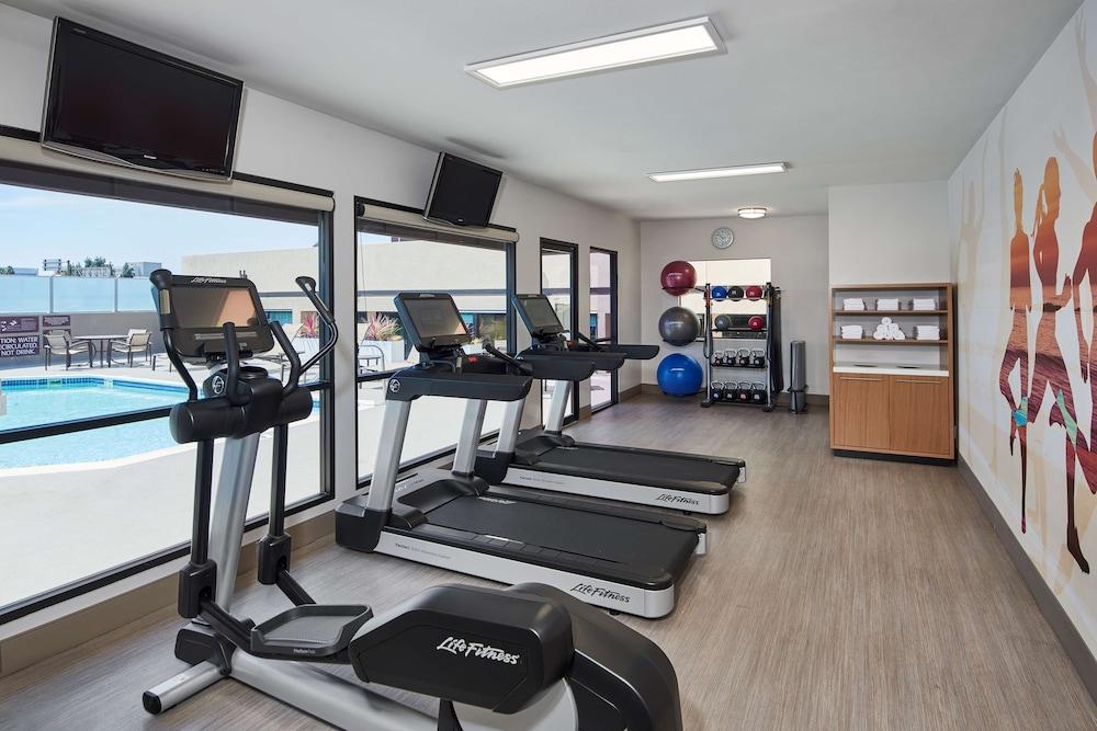 DoubleTree by Hilton Fullerton - Fitness Facility
