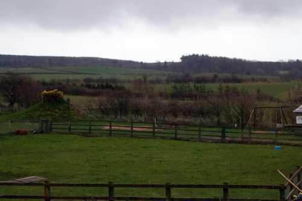 The Grainary Farm Stay - Exterior