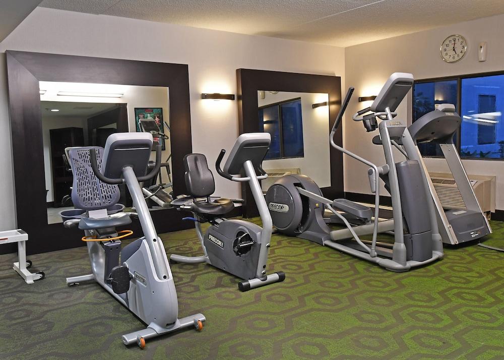 Holiday Inn Irving Las Colinas, an IHG Hotel - Fitness Facility