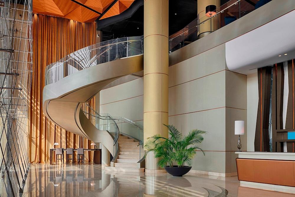 The Westin City Centre Bahrain - Lobby Lounge