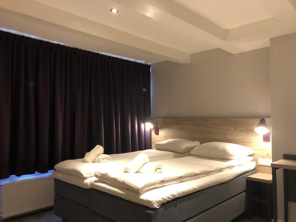 Facade Hotel Amsterdam - Room