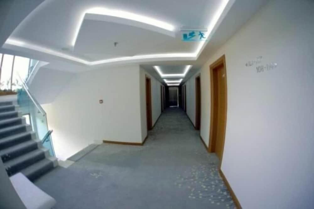 Idahan Hotel - Interior