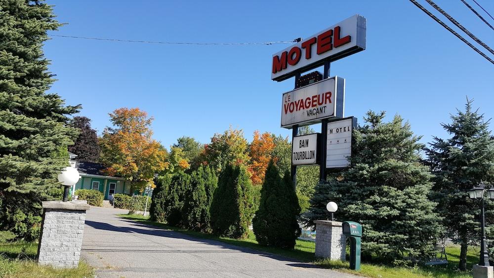Motel Le Voyageur - Featured Image