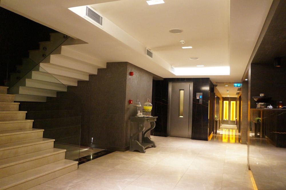 The New Hotel Zeybek - Lobby