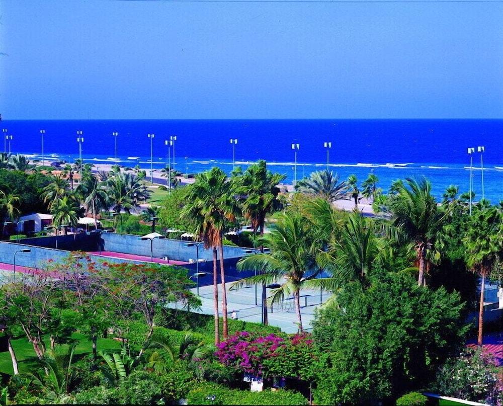 Albilad Hotel - Tennis Court