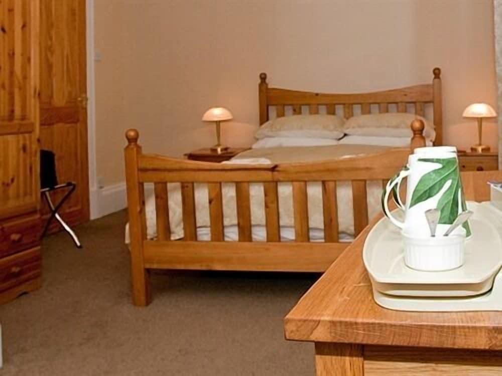 Hebridean Guest House - Room