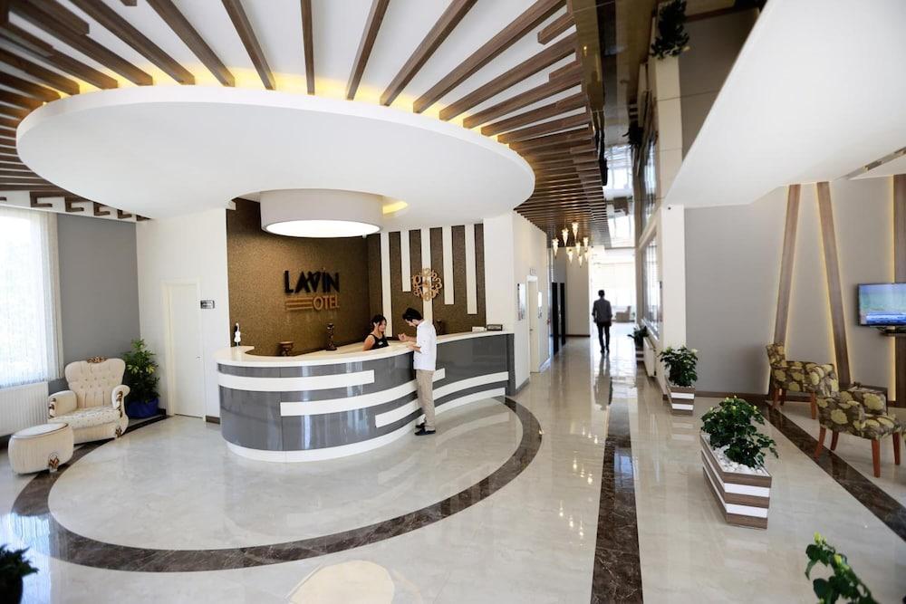Lavin Otel - Lobby