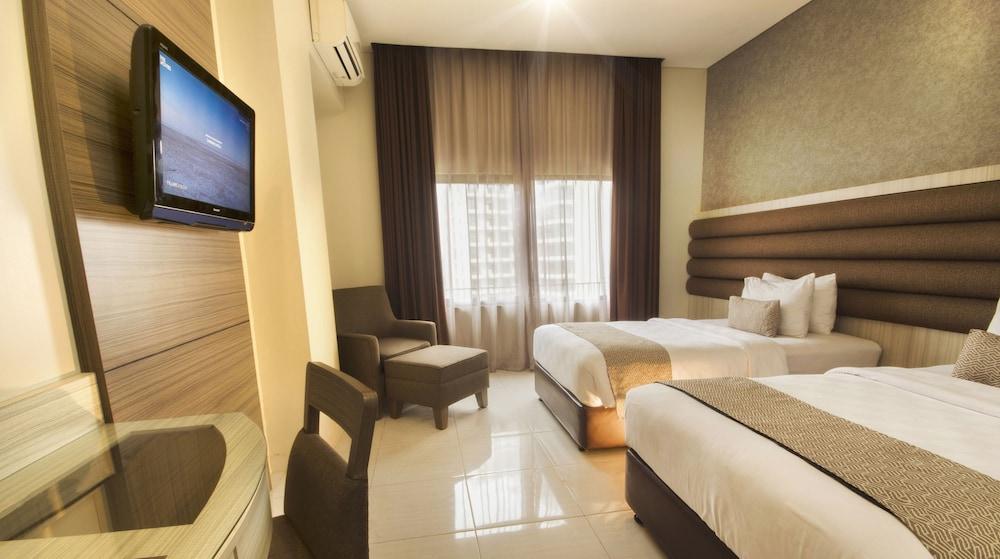 Gren Alia Jakarta Hotel - Room