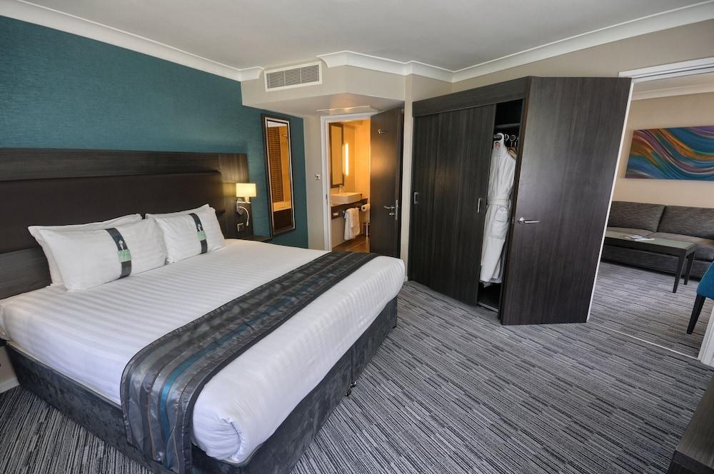 Holiday Inn London Gatwick - Worth, an IHG Hotel - Room