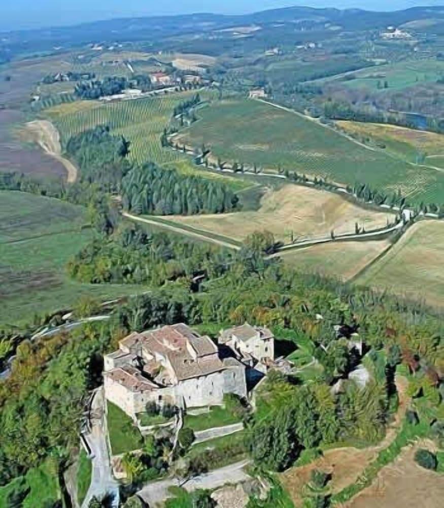 Castello di Monteliscai - Aerial View