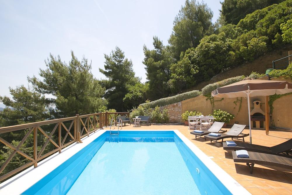 Europa,2br,2bth Villa With Private Pool And Stunning Sea Views - Featured Image