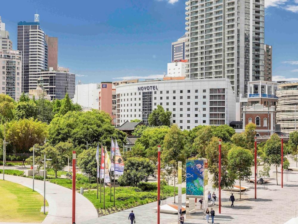 Novotel Sydney Darling Square - Featured Image