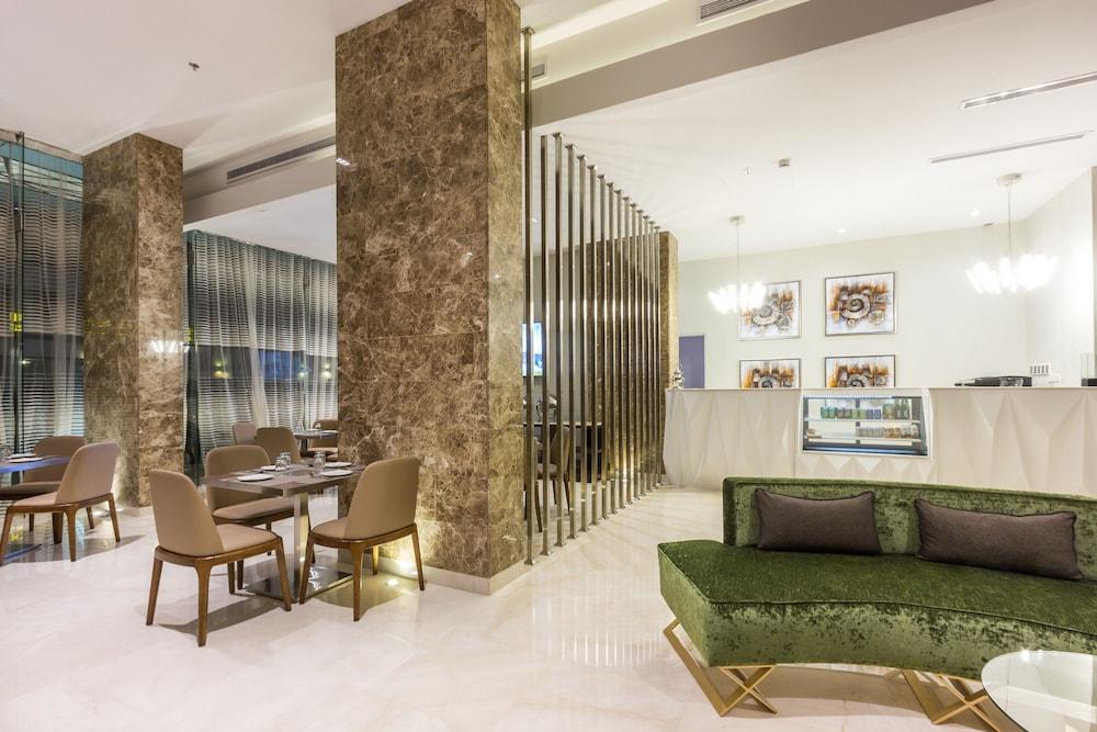 Ewaa Express Hotel - Al hamra - Lobby