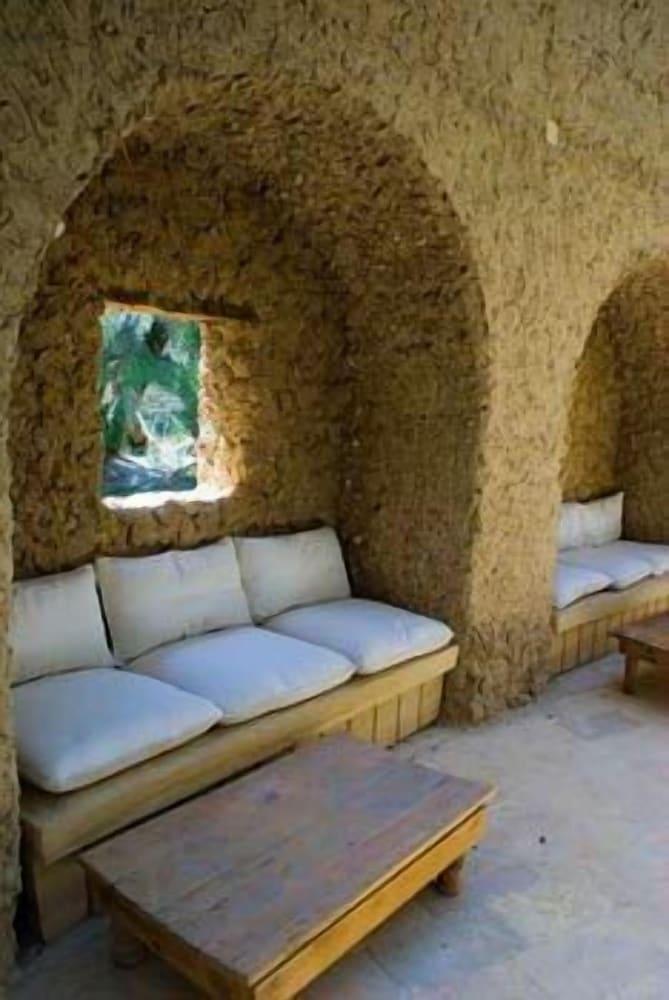 Shali Lodge - Interior