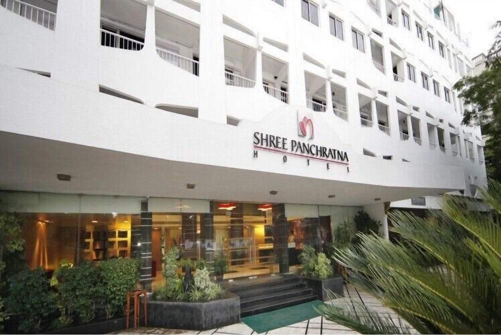 Hotel Shree Panchratna - Featured Image