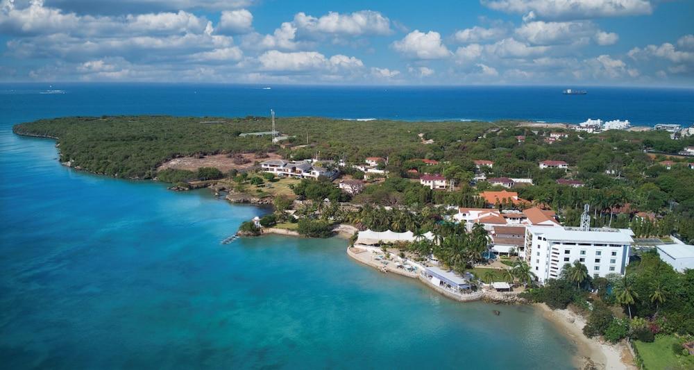 Coral Beach Hotel Dar Es Salaam - Aerial View