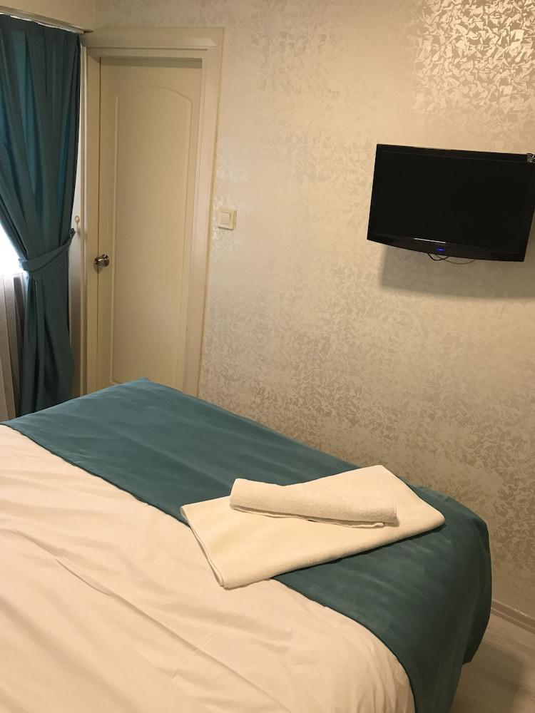 Hotel Nevizade - Room
