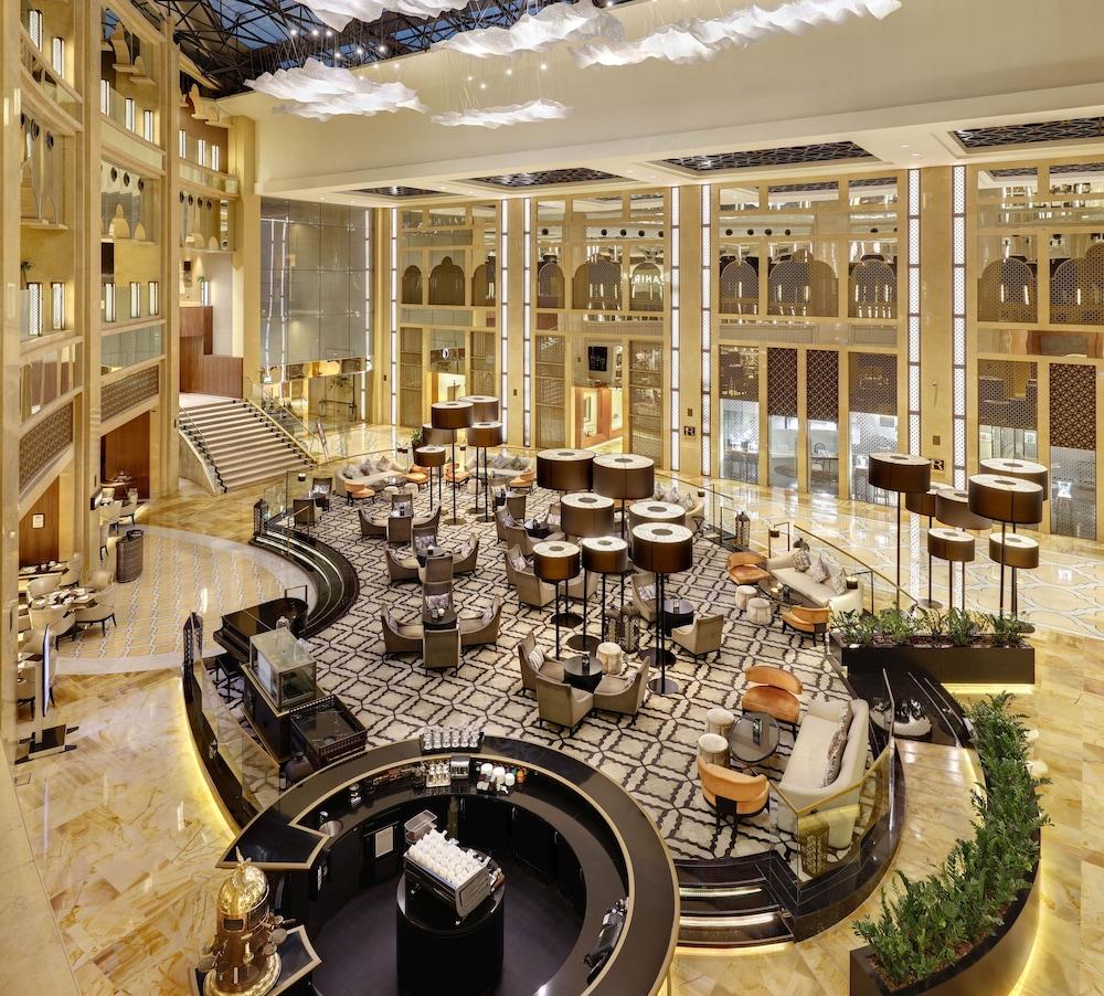 The H Dubai - Lobby Sitting Area