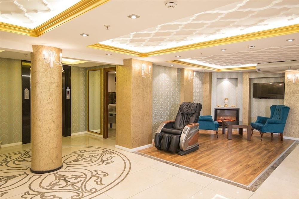 Ruba Palace Thermal Hotel - Lobby Sitting Area