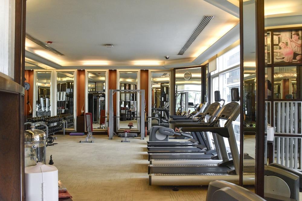 Hilton Bangkok Grande Asoke - Fitness Facility
