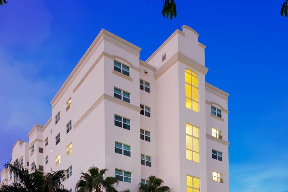 Residence Inn by Marriott Miami Aventura Mall - Exterior