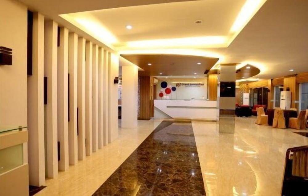 Hotel Grand Permata Hati - Lobby