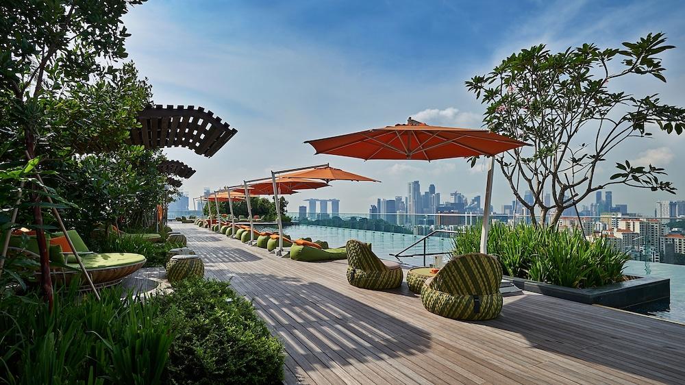 JEN Singapore Orchardgateway by Shangri-La - Outdoor Pool