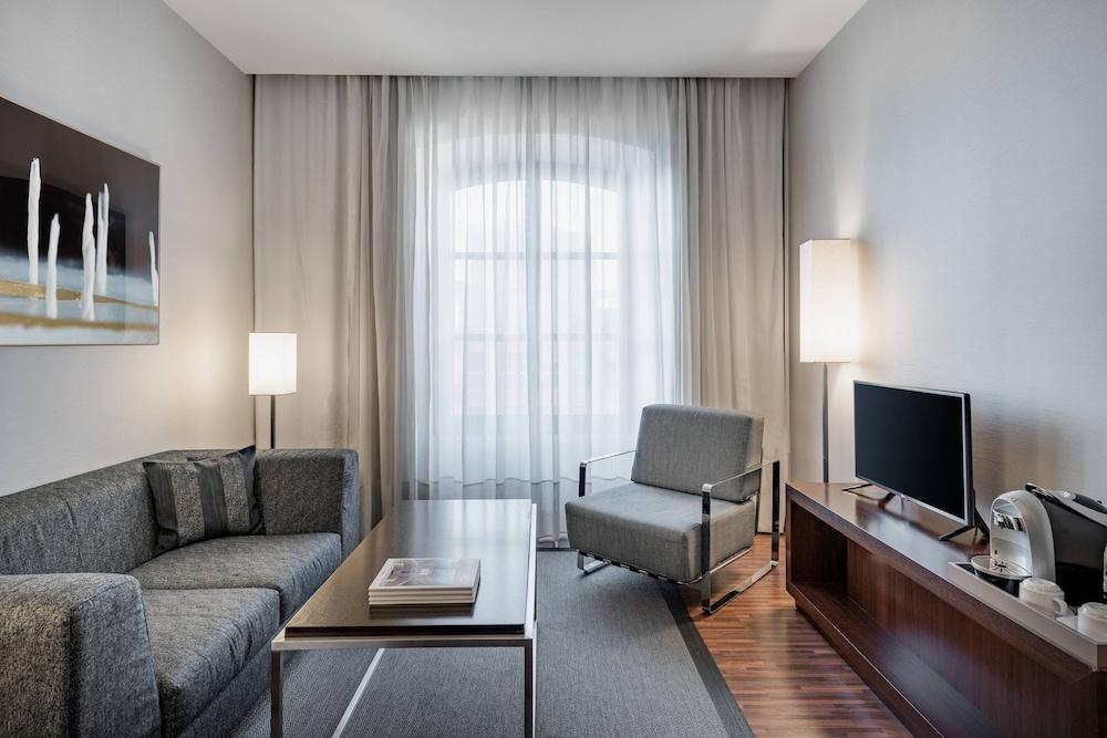 AC Hotel Torino by Marriott - Room