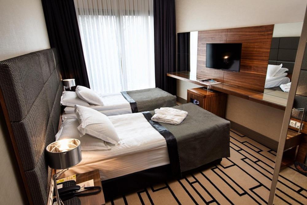 Cihangir Hotel - Room