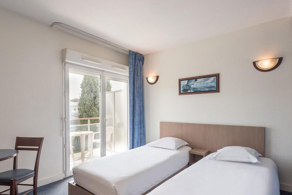 Appart'City Classic  Antibes - Room