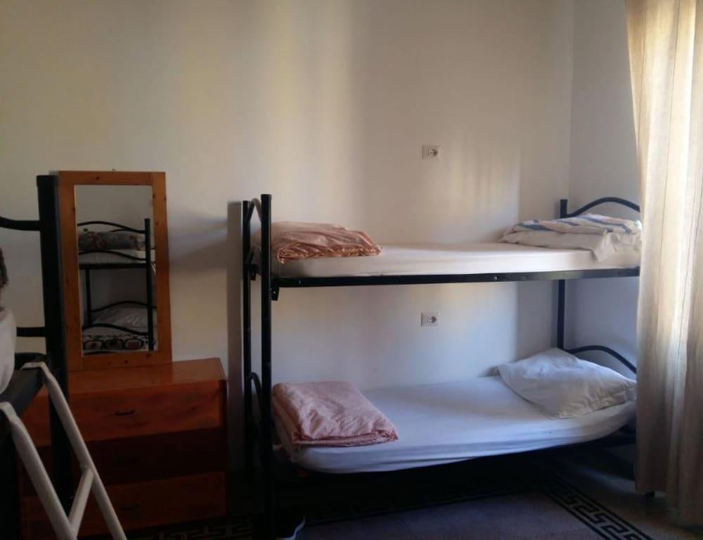 Rumariya Rooms Hostel - Room