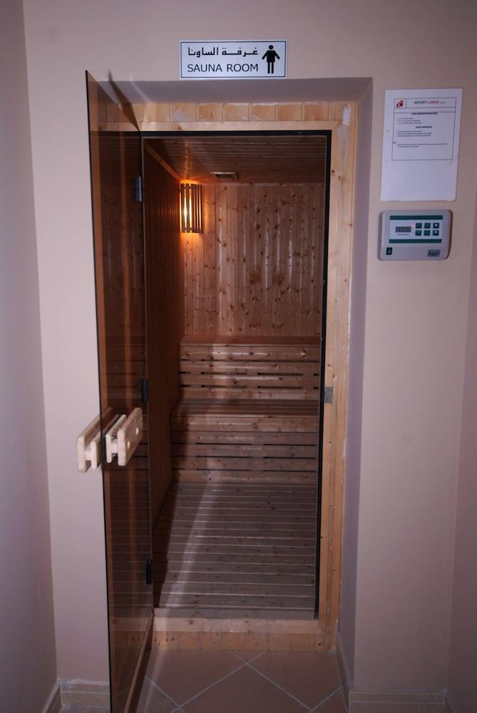 Al Bustan Tower Hotel Suites - Sauna