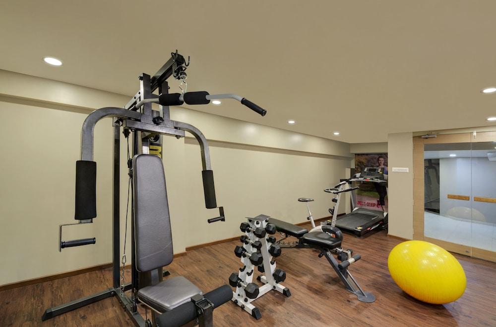 Central Beacon Hotel Surat - Fitness Facility