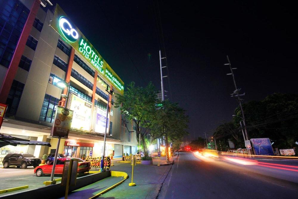 Go Hotels Otis - Manila - Exterior