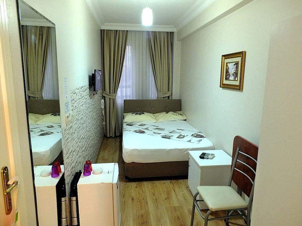 Kadikoy Port Hotel - Room