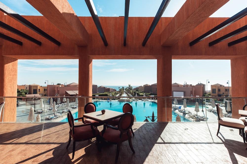 Cancun Sokhna Resort & Villas - null