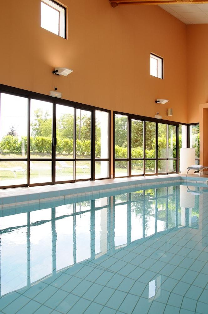 Hotel Archamps Porte Sud de Geneve - Indoor Pool