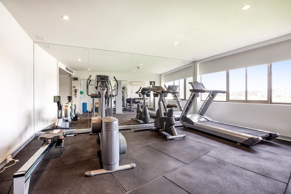 Holiday Inn Melbourne Airport, an IHG Hotel - Fitness Facility