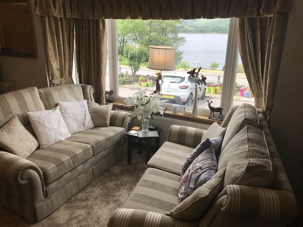 Alltonside Guest House - Lobby Sitting Area