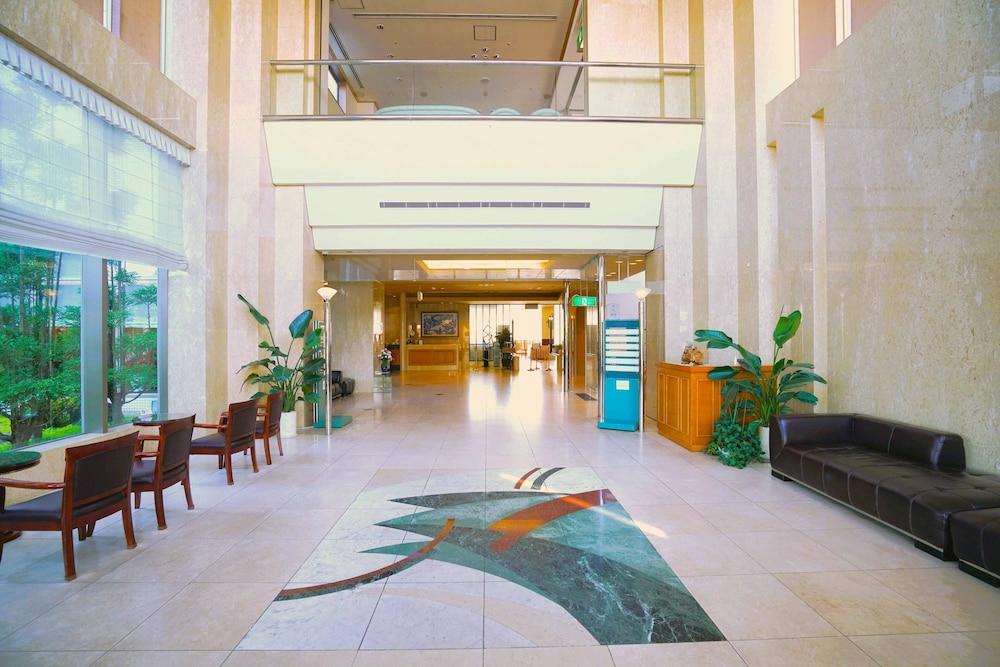 Bellevue Garden Hotel Kansai International Airport - Interior Entrance