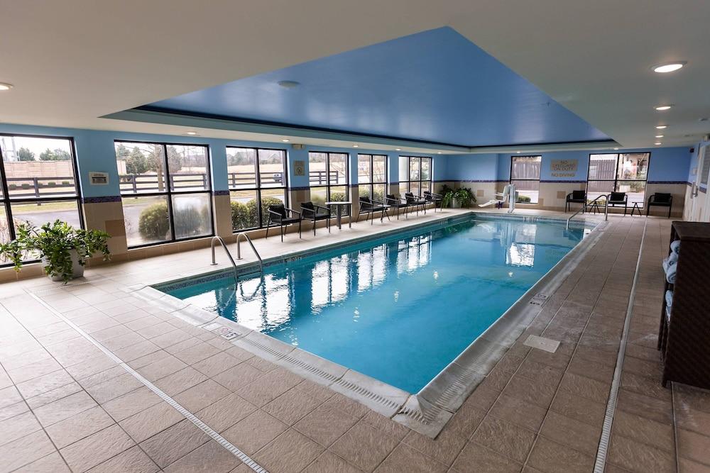 TownePlace Suites Bowling Green - Pool