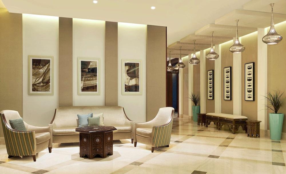 Hilton Garden Inn Dubai Al Mina - Reception