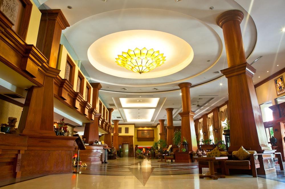 Prince Angkor Hotel & Spa - Lobby