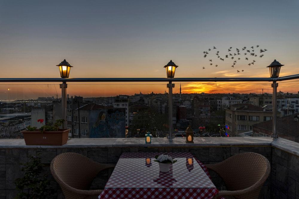 Erbazlar Hotel - Featured Image