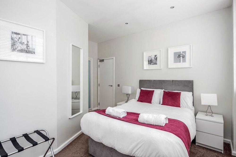 Roomspace Apartments -Princes House - Room